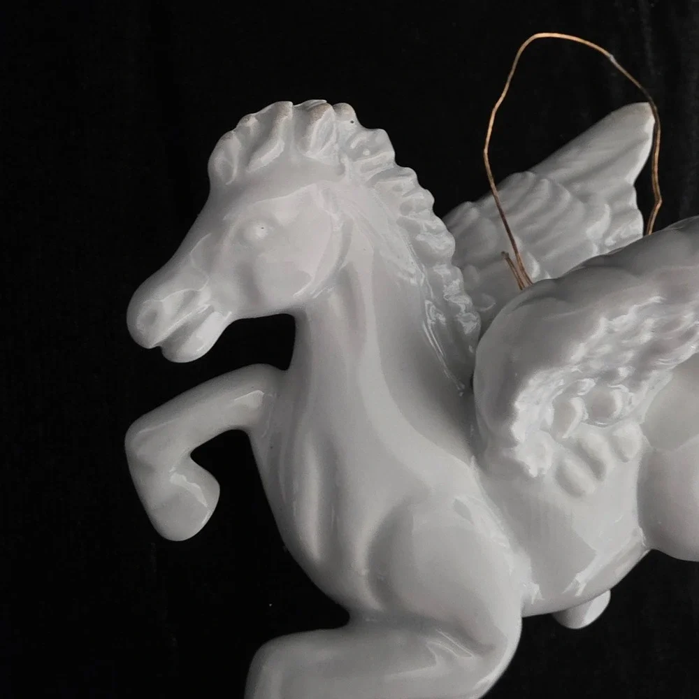 VTG Fitz & Floyd Japan White Porcelain Pegasus Winged Horse Ornament Figurine